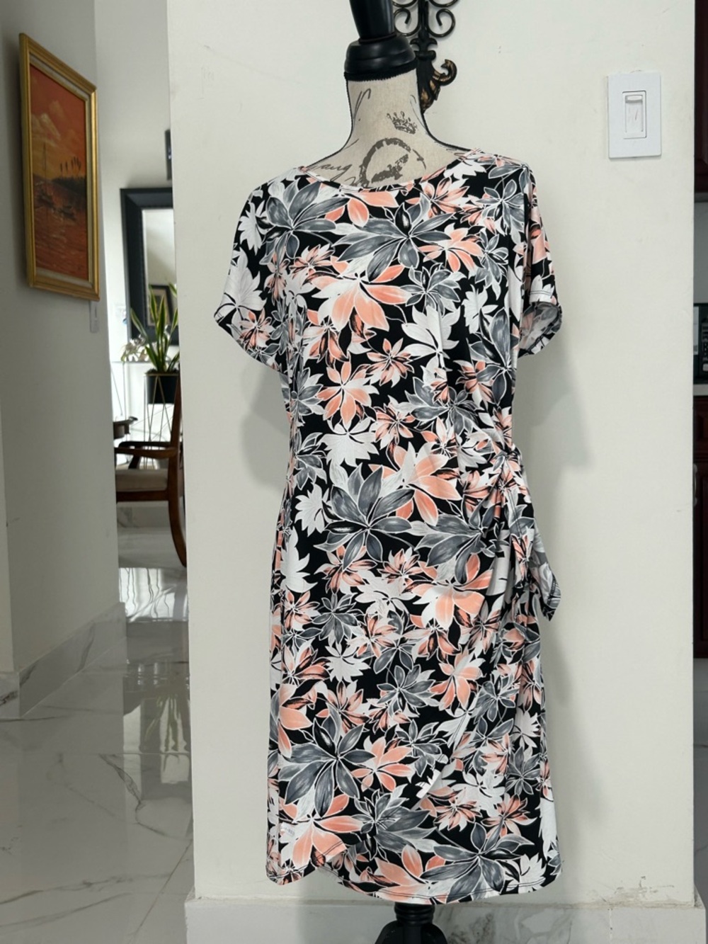 Sami & Jo Black Peach and Gray Floral Tie-Side Midi Dress Size L